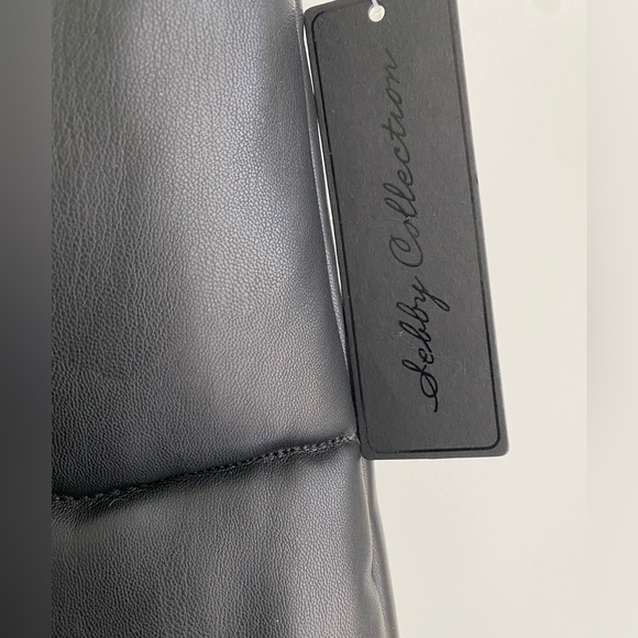 WINTER SALE - Shebby Faux Leather Puffer Vest - Picture 7 of 8